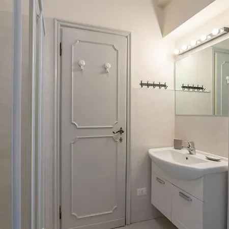 Vicolo Dell'oro 2 Ponte Vecchio Apartment